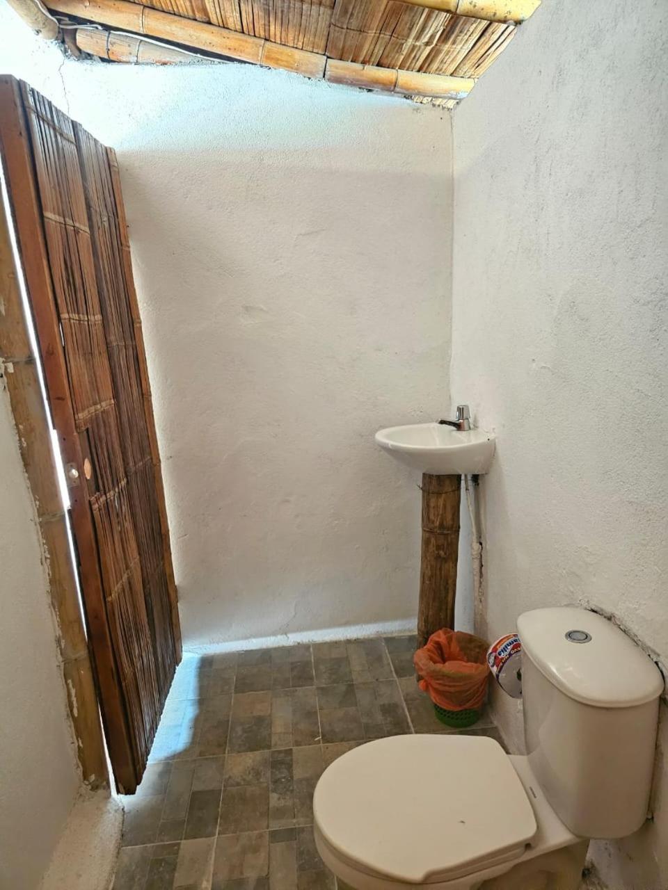 Estadero Los Hoyos Villavieja Exterior foto